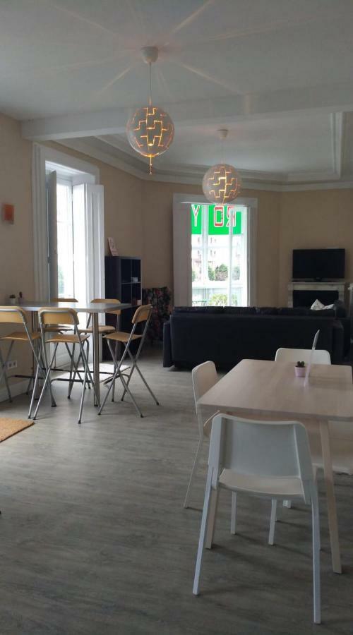 סנטנדר Hostel Royalty Albergue מראה חיצוני תמונה