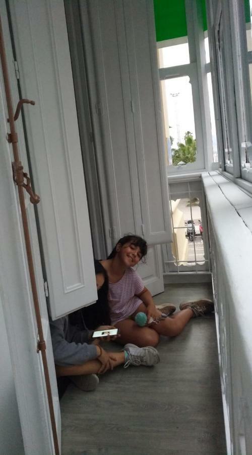 סנטנדר Hostel Royalty Albergue מראה חיצוני תמונה