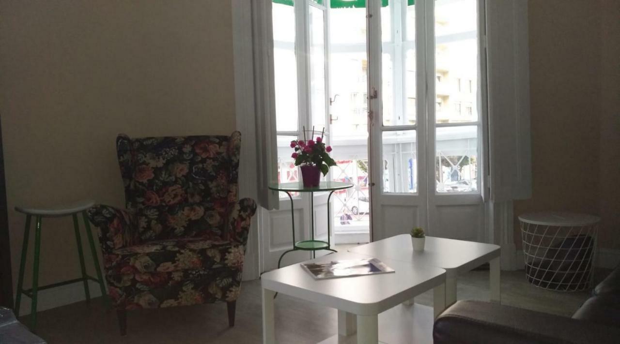 סנטנדר Hostel Royalty Albergue מראה חיצוני תמונה