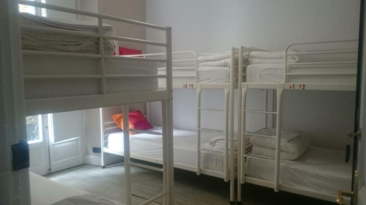 סנטנדר Hostel Royalty Albergue מראה חיצוני תמונה